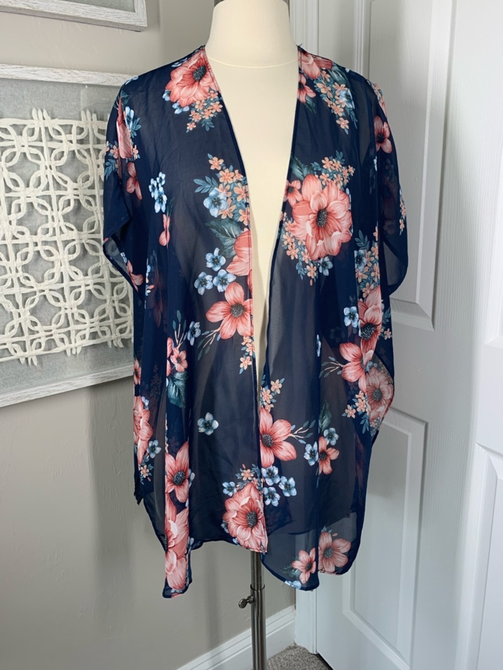 ANDTHEWHY kimono style sheer shrug navy blue with pink floral print size XS